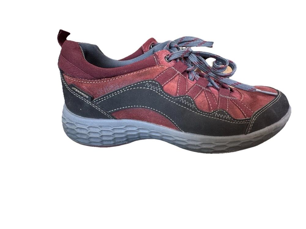 Cobb Hill New Balance Women's Red Leather Waterproof Sneakers Size 9.5 Comfort